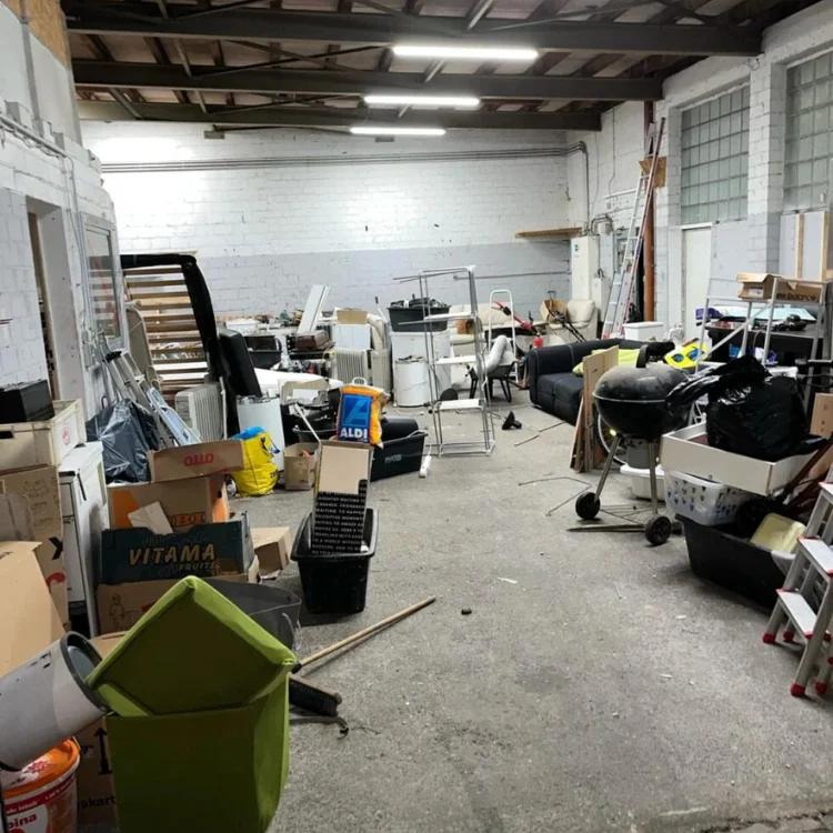 Firmenauflösung Köln - Lagerraum einer Firma